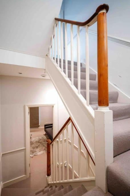 Spacious And Cosy 3Brs 5F House In Heart Of Londyn Zewnętrze zdjęcie