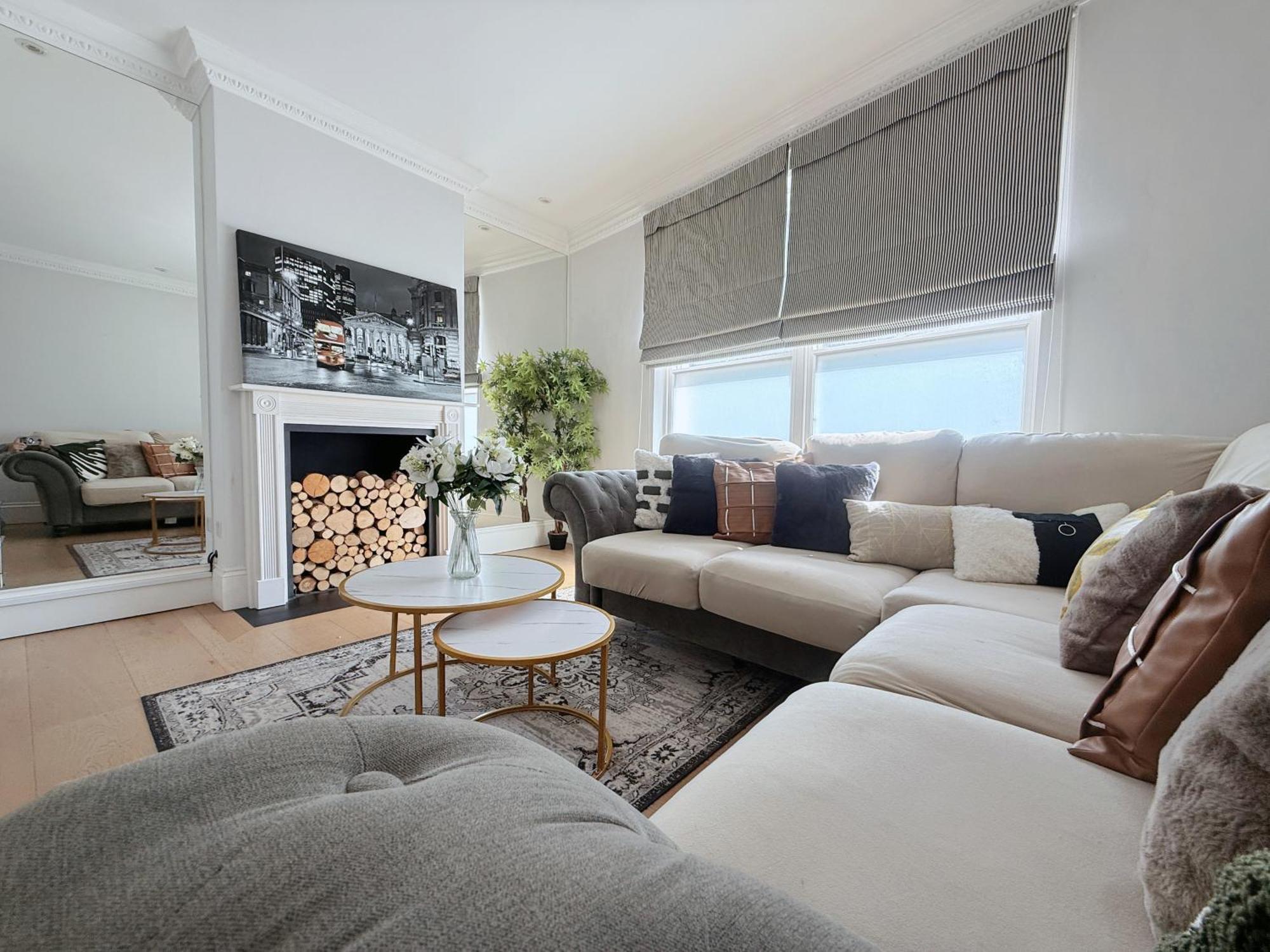 Spacious And Cosy 3Brs 5F House In Heart Of Londyn Zewnętrze zdjęcie