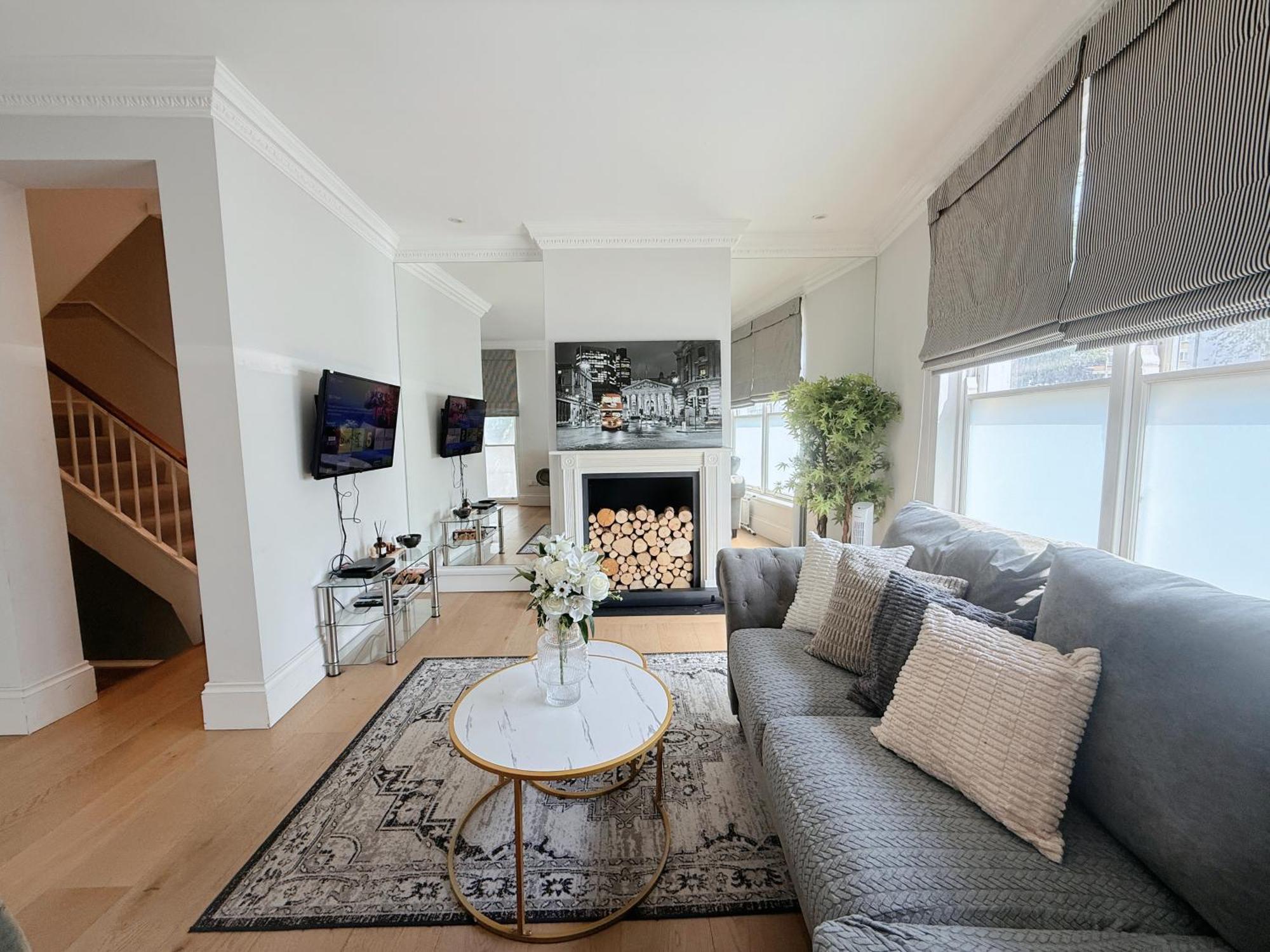 Spacious And Cosy 3Brs 5F House In Heart Of Londyn Zewnętrze zdjęcie
